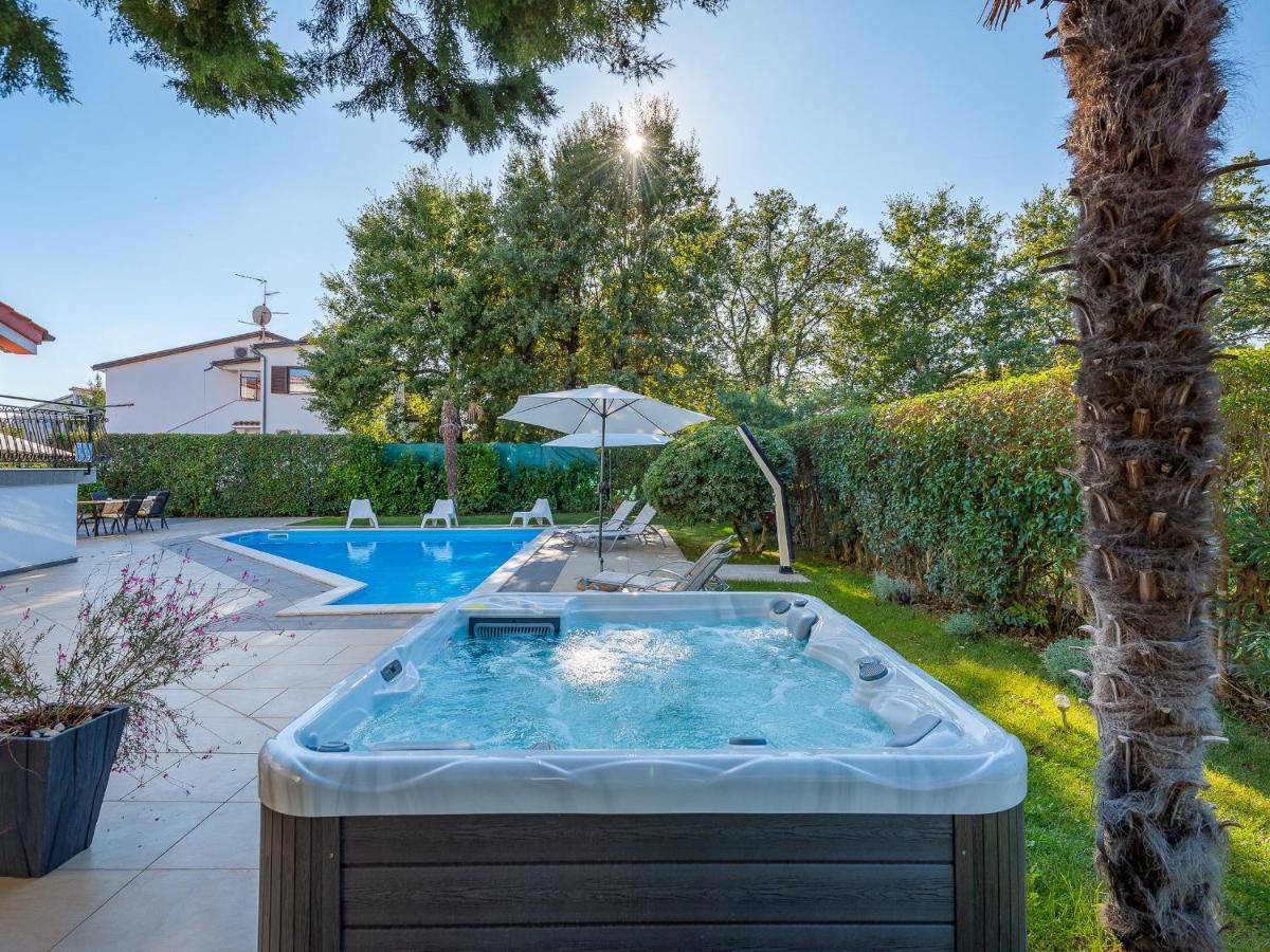 Villa Martimar With Pool And Hot Tub In Istria Rosini Dış mekan fotoğraf